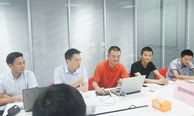 東方龍商務(wù)舉行建筑壁紙裝飾投資選址項目的政府對接會