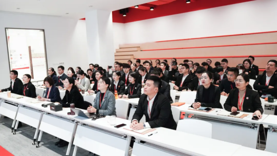 項目量質攀新高，掀起“大干100天”競賽高潮！12月上旬，集團成功通過49個優質投資選址項目