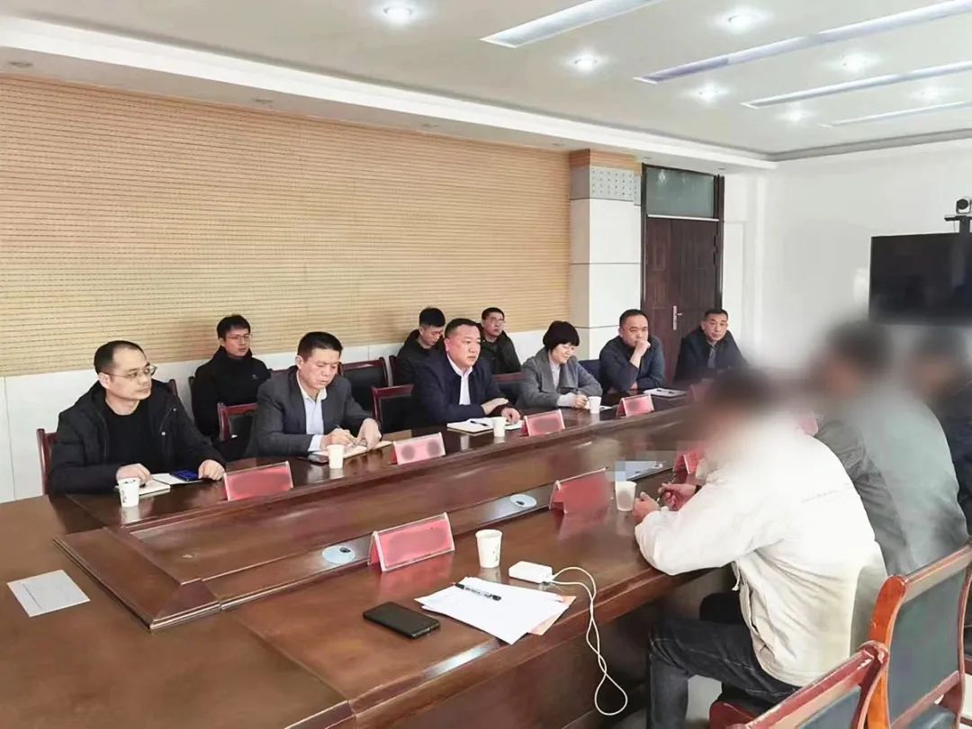 高新技術企業，知名品牌供貨商，產品暢銷全球！山東某地方政府與高檔婚紗禮服布料擴建投資選址項目方成功簽訂投資協議