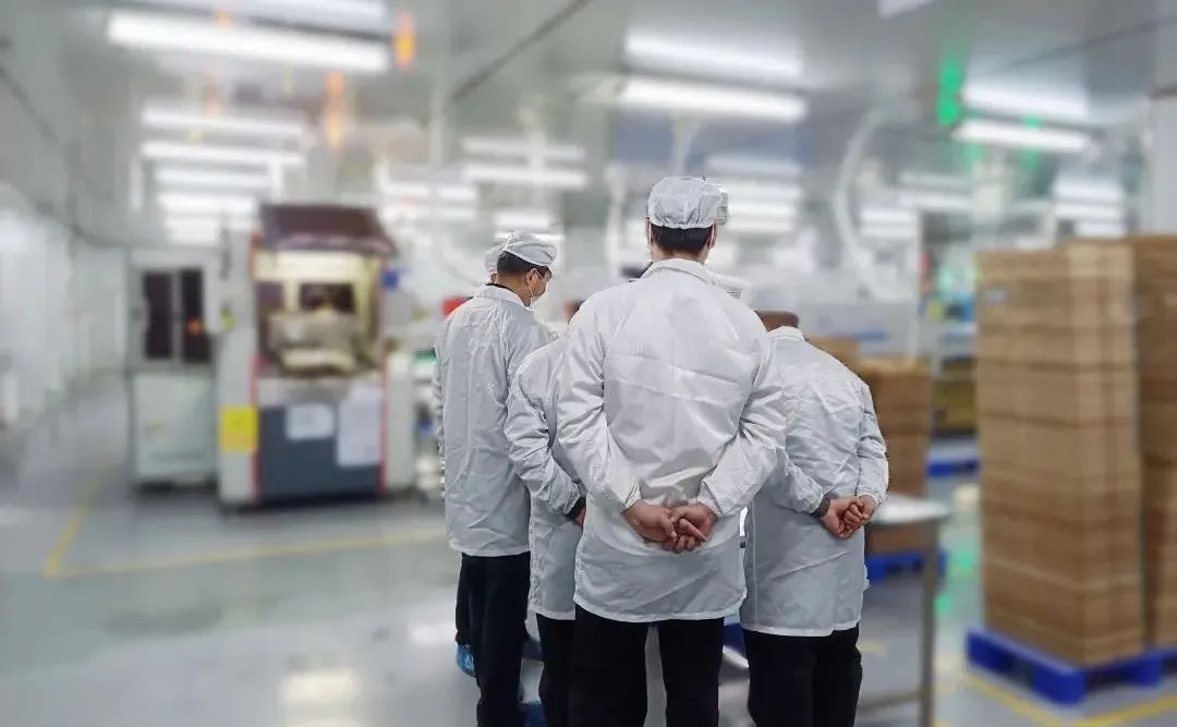華為、小米等知名企業(yè)供應(yīng)商！安徽某地方政府實(shí)地對(duì)接高端光學(xué)制造生產(chǎn)投資選址項(xiàng)目