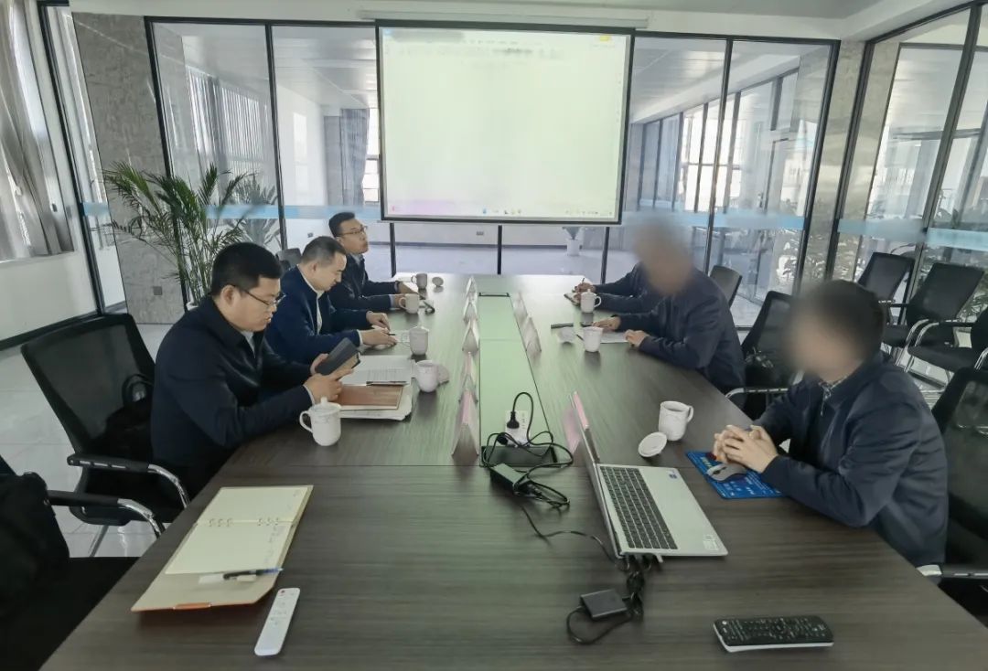 優越技術引領行業前進，訂單供不應求！內蒙古某地方政府實地考察高性能硅材料生產投資選址項目企業