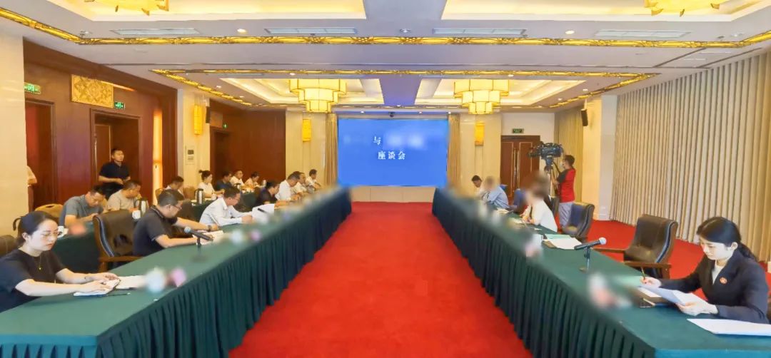項目落地周期短，經(jīng)濟效益高！新能源鋰電池生產(chǎn)擴建投資選址項目方反向考察四川某地方政府
