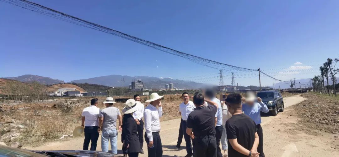 項目落地周期短，經(jīng)濟效益高！新能源鋰電池生產(chǎn)擴建投資選址項目方反向考察四川某地方政府