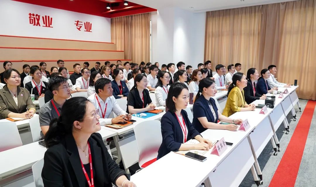 集團(tuán)項(xiàng)目開發(fā)工作全面提速提質(zhì)提效！6月中旬，集團(tuán)共38個(gè)優(yōu)質(zhì)投資選址項(xiàng)目通過評(píng)估