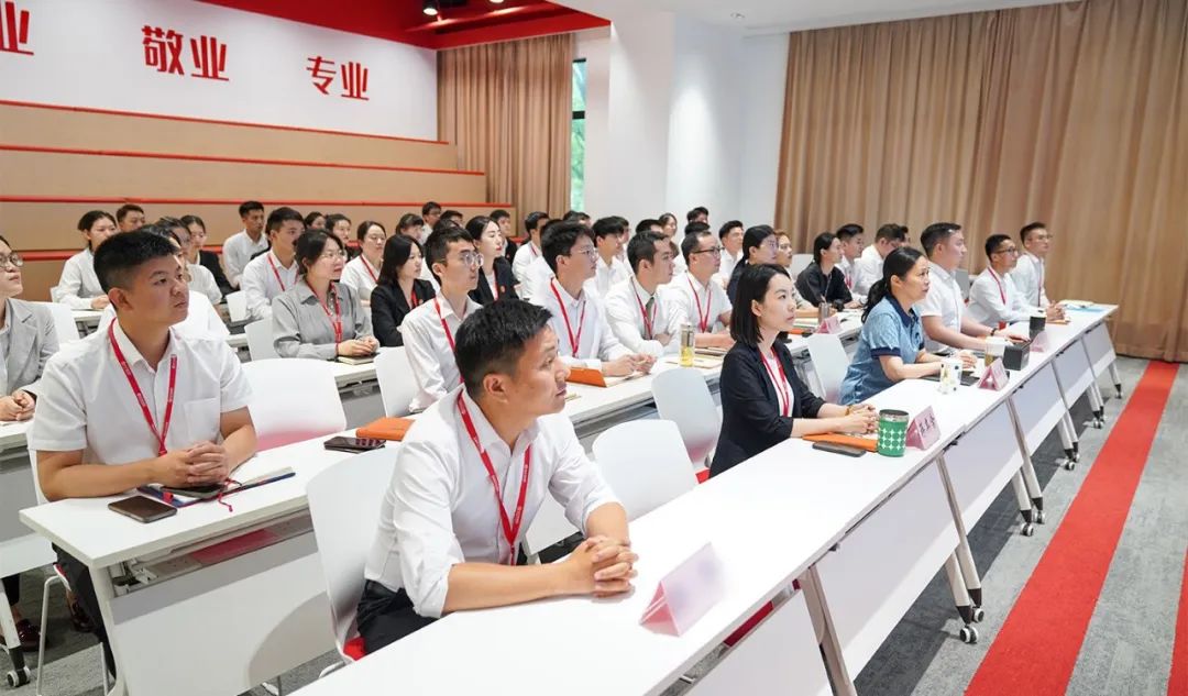 爭、搶、拼、實！奔跑二季度競賽活動圓滿收官！6月下旬，集團共34個優質投資選址項目通過評估