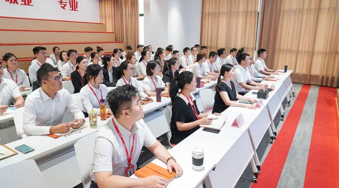 戰(zhàn)高溫，搶項目，全面掀起“夏季攻勢”！7月上旬，集團共38個優(yōu)質(zhì)投資選址項目通過評估