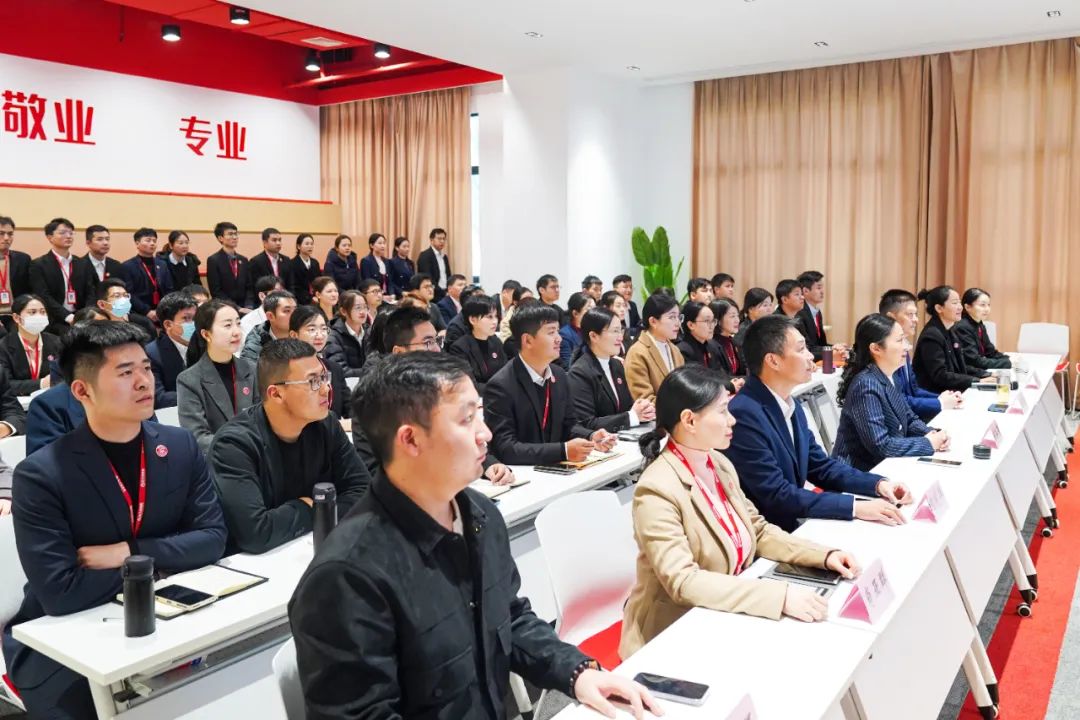 沖刺全年1000個項目對接目標！11月下旬，集團共38個優質投資選址項目通過本次評估