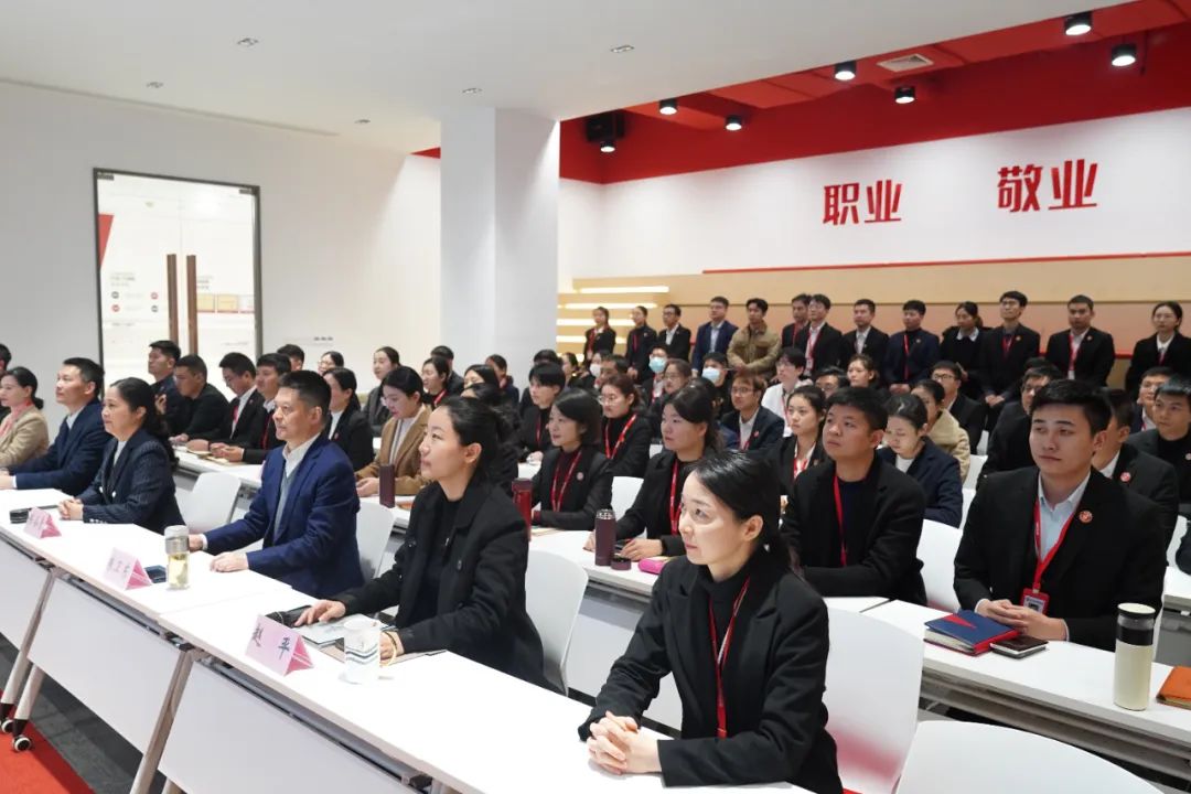 沖刺全年1000個項目對接目標！11月下旬，集團共38個優質投資選址項目通過本次評估