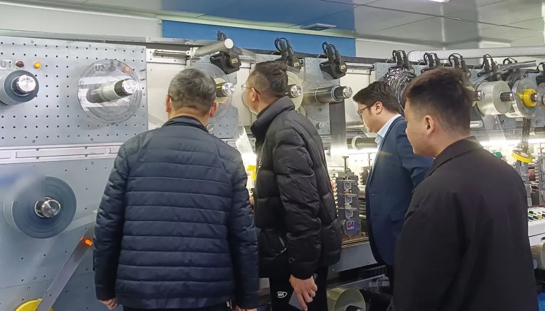 行業技術領先，與知名消費類電子企業長期合作！廣東某地方政府實地對接專精特新消費電子導熱材料擴建投資選址項目