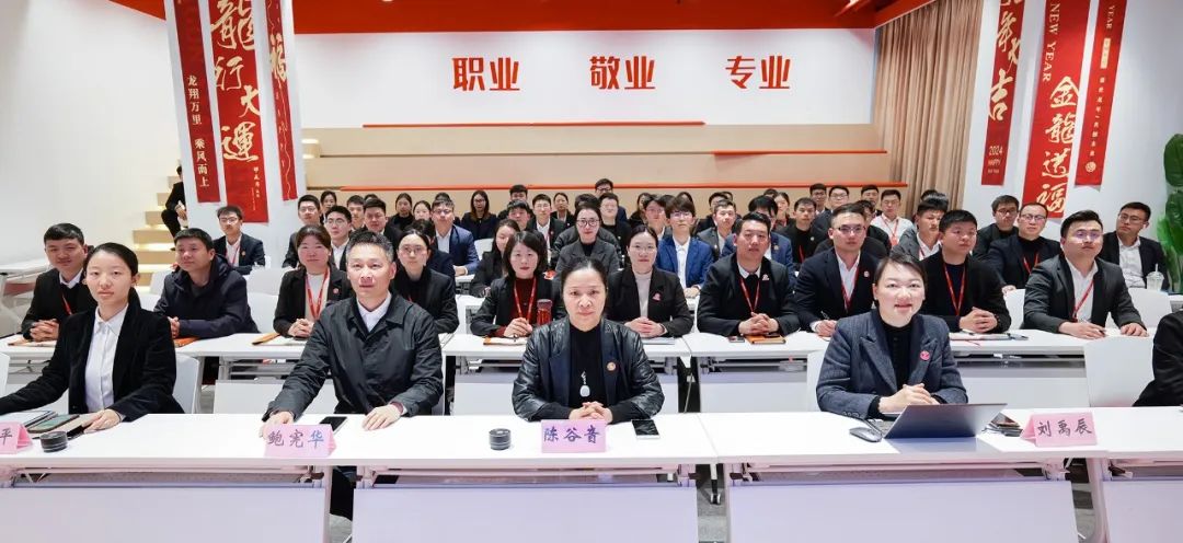 攻招商、拼項目、優服務，捍衛行業龍頭地位！3月中旬，集團共43個優質投資選址項目通過評估