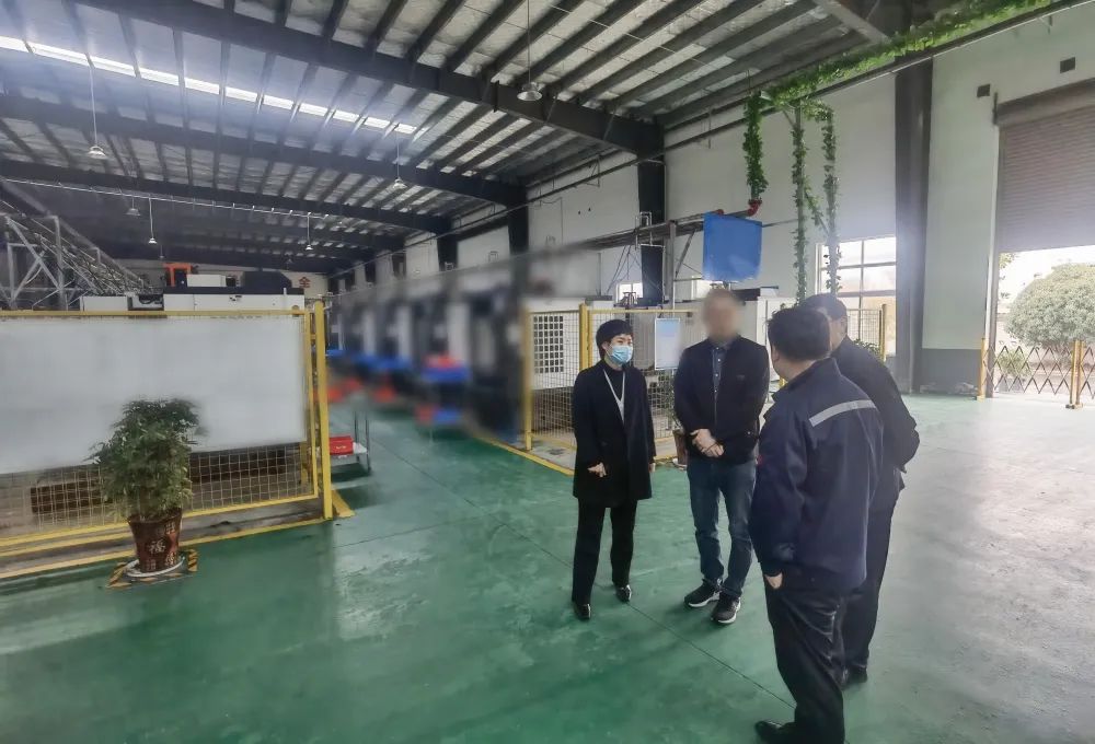 與富士康、比亞迪、華為等知名企業(yè)保持深度合作！高端陶瓷電子新材料生產(chǎn)擴(kuò)建投資選址項(xiàng)目方實(shí)地考察河南某地方政府