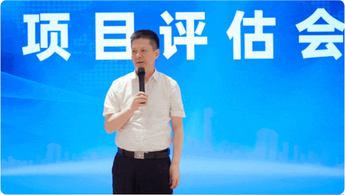 無(wú)懼高溫“烤”驗(yàn)，催化項(xiàng)目落地火熱進(jìn)行時(shí)！7月下旬，集團(tuán)共37個(gè)優(yōu)質(zhì)投資選址項(xiàng)目通過(guò)評(píng)估