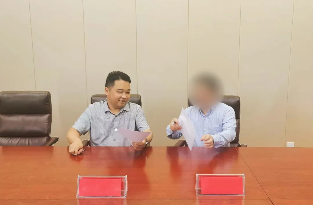 9天閃電簽約！集團(tuán)高效促成河南合作政府與行業(yè)領(lǐng)先生物醫(yī)藥擴(kuò)建投資選址項(xiàng)目方成功簽訂投資協(xié)議！