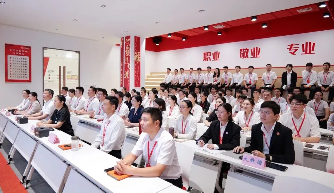 抓好項目開發先手棋，夯實項目落地硬支撐！9月上旬，集團共33個優質投資選址項目通過評估