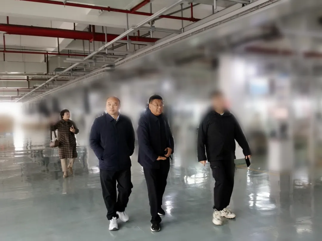 暢銷海內外，產品線豐富！河南某地方政府實地對接品牌運動服裝生產擴建投資選址項目