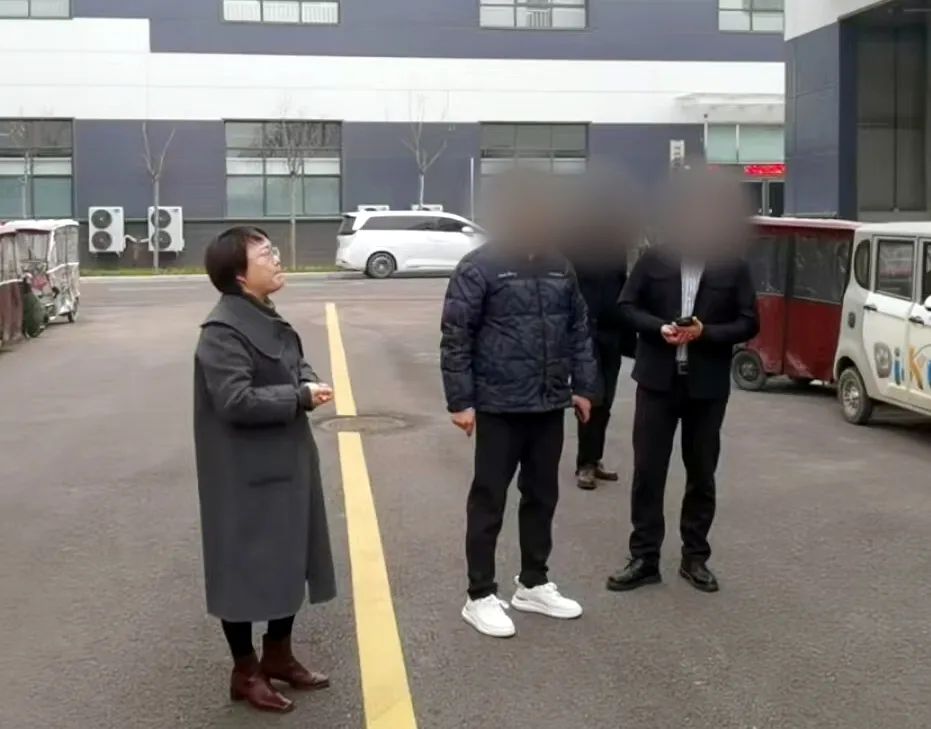 深謀劃、快推進、促合作！品牌運動服裝生產(chǎn)擴建投資選址項目方實地考察河南某地方政府