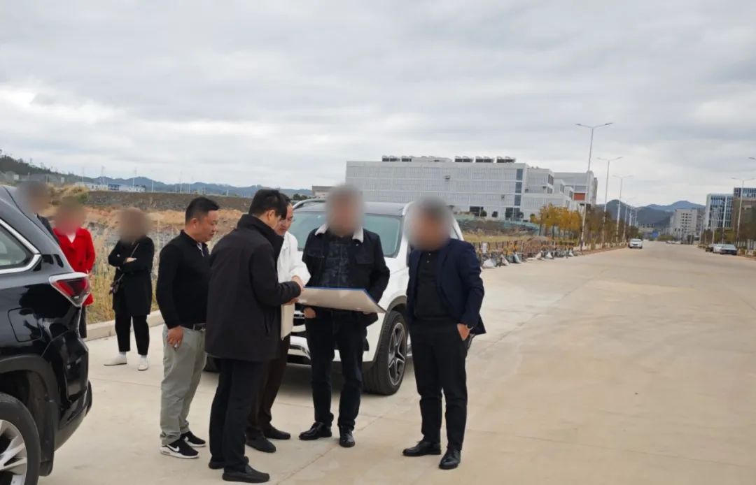 產品矩陣覆蓋光伏支架、5G基站等戰略新興領域！高端精密緊固件生產擴建投資選址項目方反向考察廣東某地方政府
