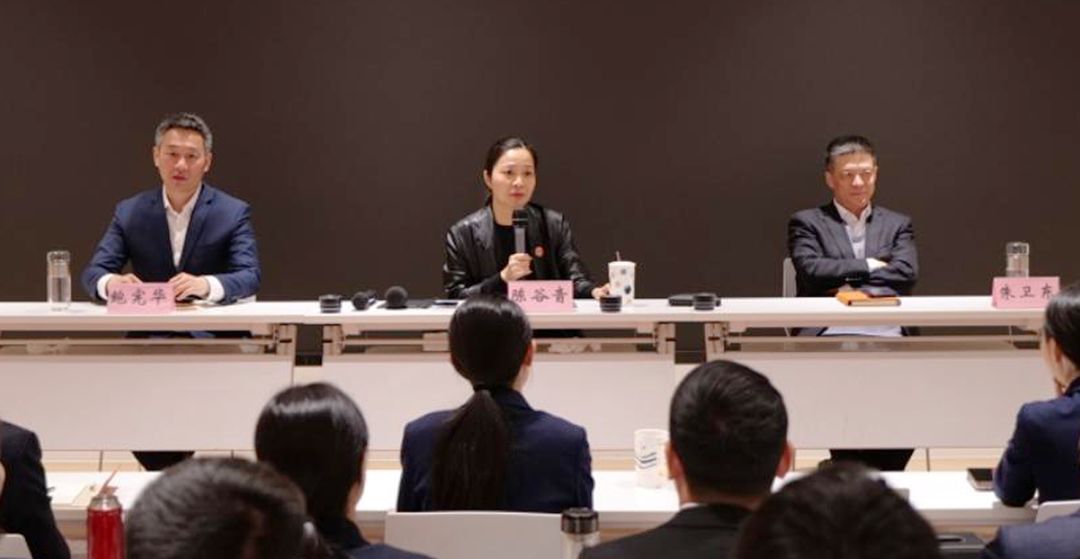上海東方龍商務集團召開一季度干部會議，剖析發展現狀，明確“奔跑二季度”沖刺方向