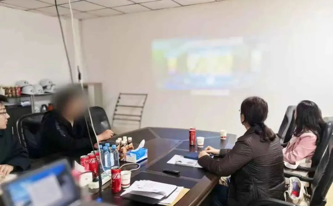 產(chǎn)品廣泛應(yīng)用于港口物流、能源電力、重型制造等領(lǐng)域！遼寧某地方政府實(shí)地對接專精特新起重設(shè)備擴(kuò)建投資選址項(xiàng)目