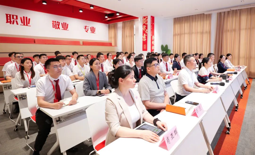 戰(zhàn)高溫，搶進度，提質(zhì)量！7月上旬，集團共26個優(yōu)質(zhì)投資選址項目通過評估